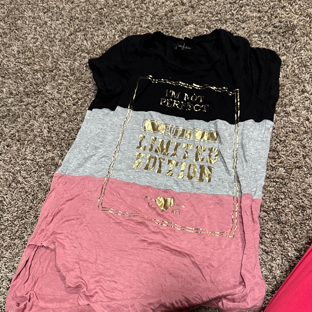 Trendy Women's Tee with Gold Print